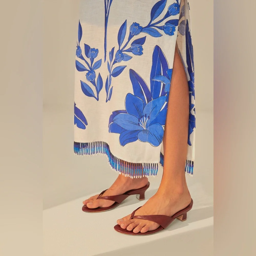 FARM Rio White Maxi Dress w/Bold Blue Floral Print Medium Like NEW! 100% Linen. - Picture 6 of 15